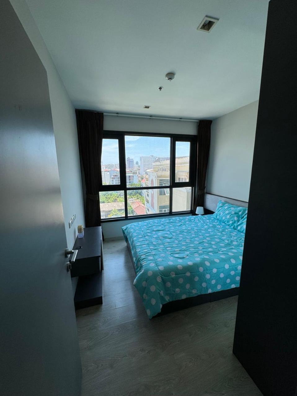 Apartment The Base Pattaya