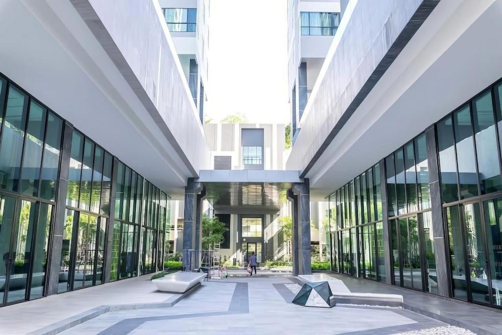 Downtown Cozy Condo, The Base.7 Pattaya