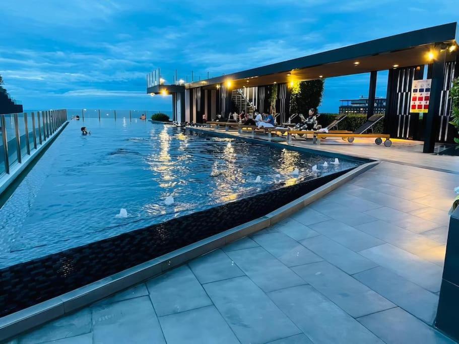 Apartment Downtown Cozy Condo, The Base.7 Pattaya