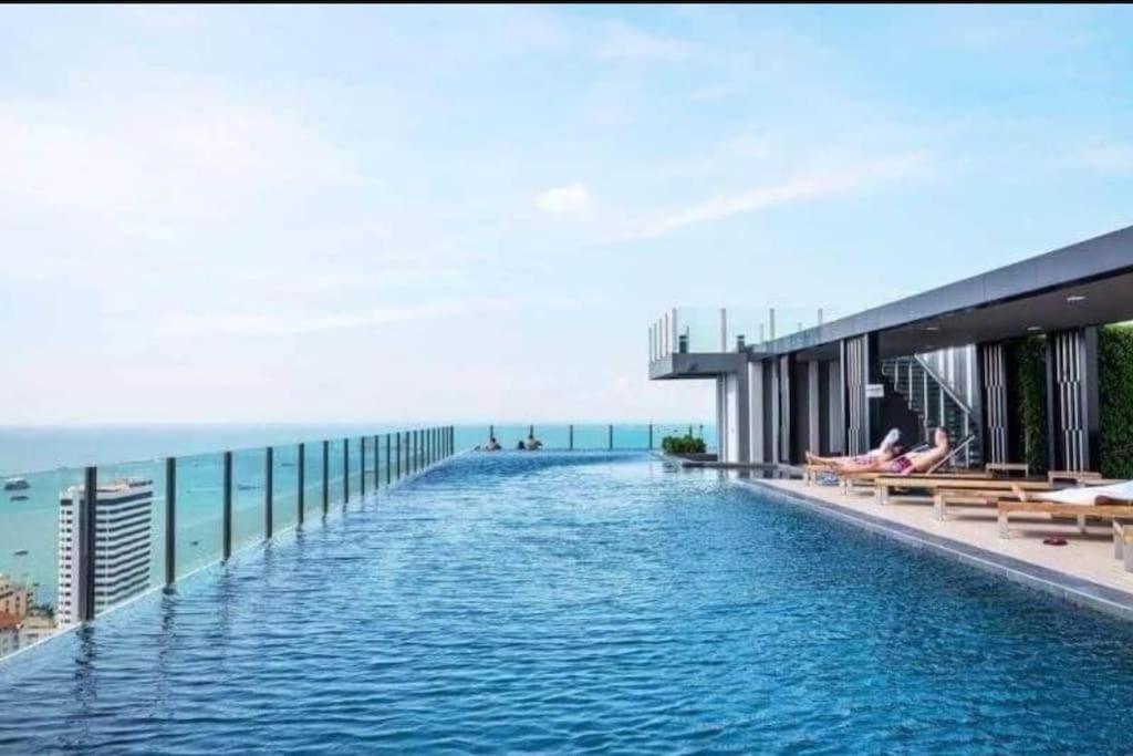 Apartment Downtown Cozy Condo, The Base.7 Pattaya