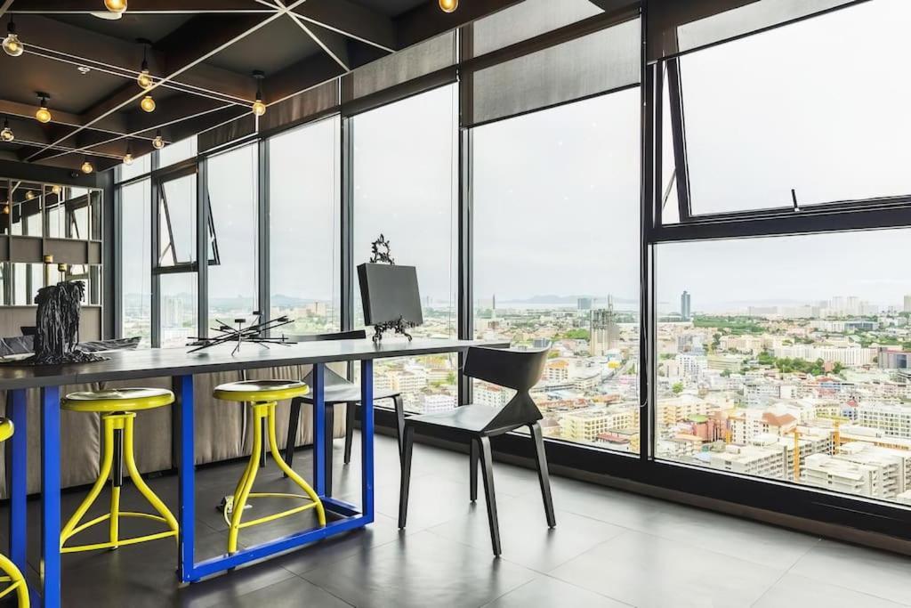 Downtown Cozy Condo, The Base.7 Pattaya