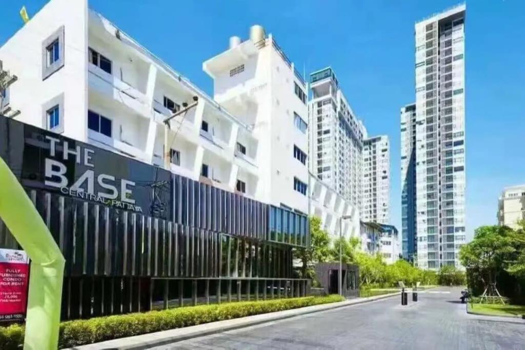 Downtown Cozy Condo, The Base.7 * Pattaya
