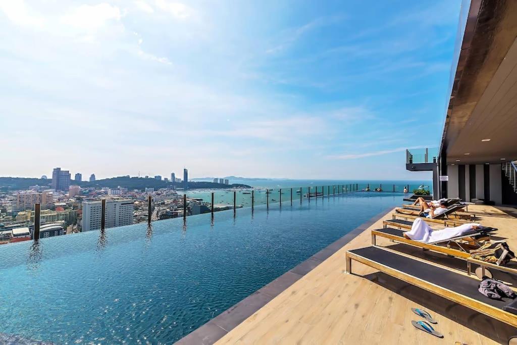 Downtown Cozy Condo, The Base.7 * Pattaya