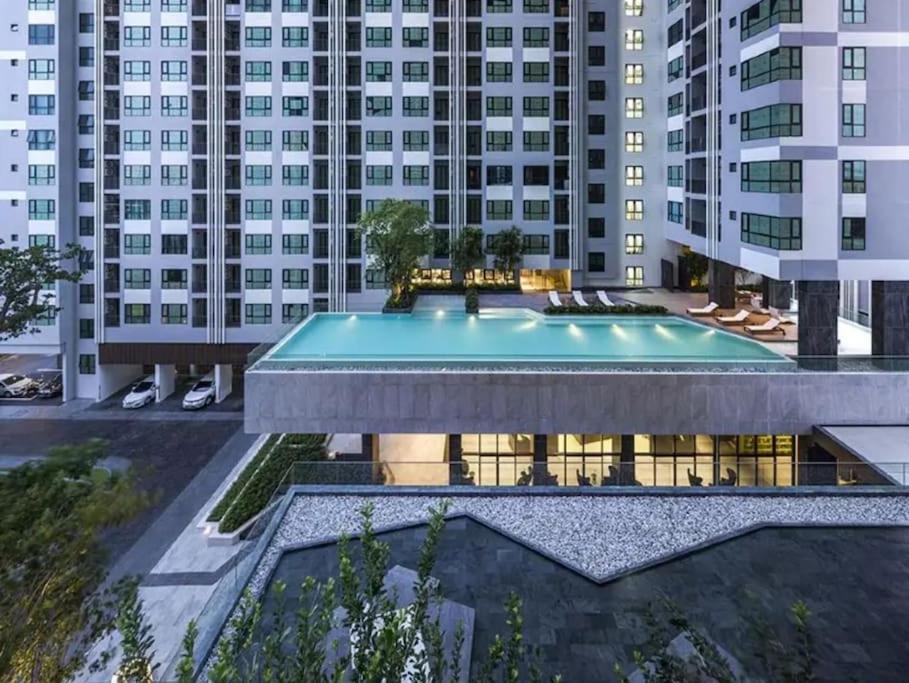 Downtown Cozy Condo, The Base.7 Pattaya