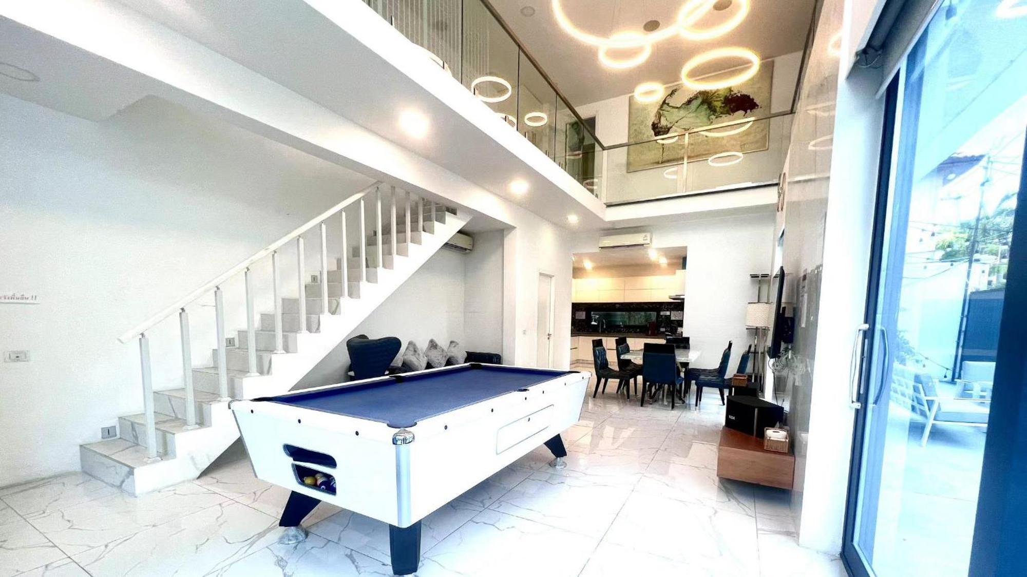 Luxury 3 Bedroom Pool In Palm Spring