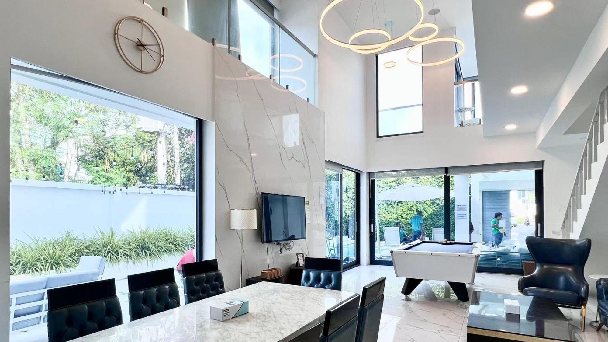 Luxury 3 Bedroom Pool In Palm Spring * Pattaya