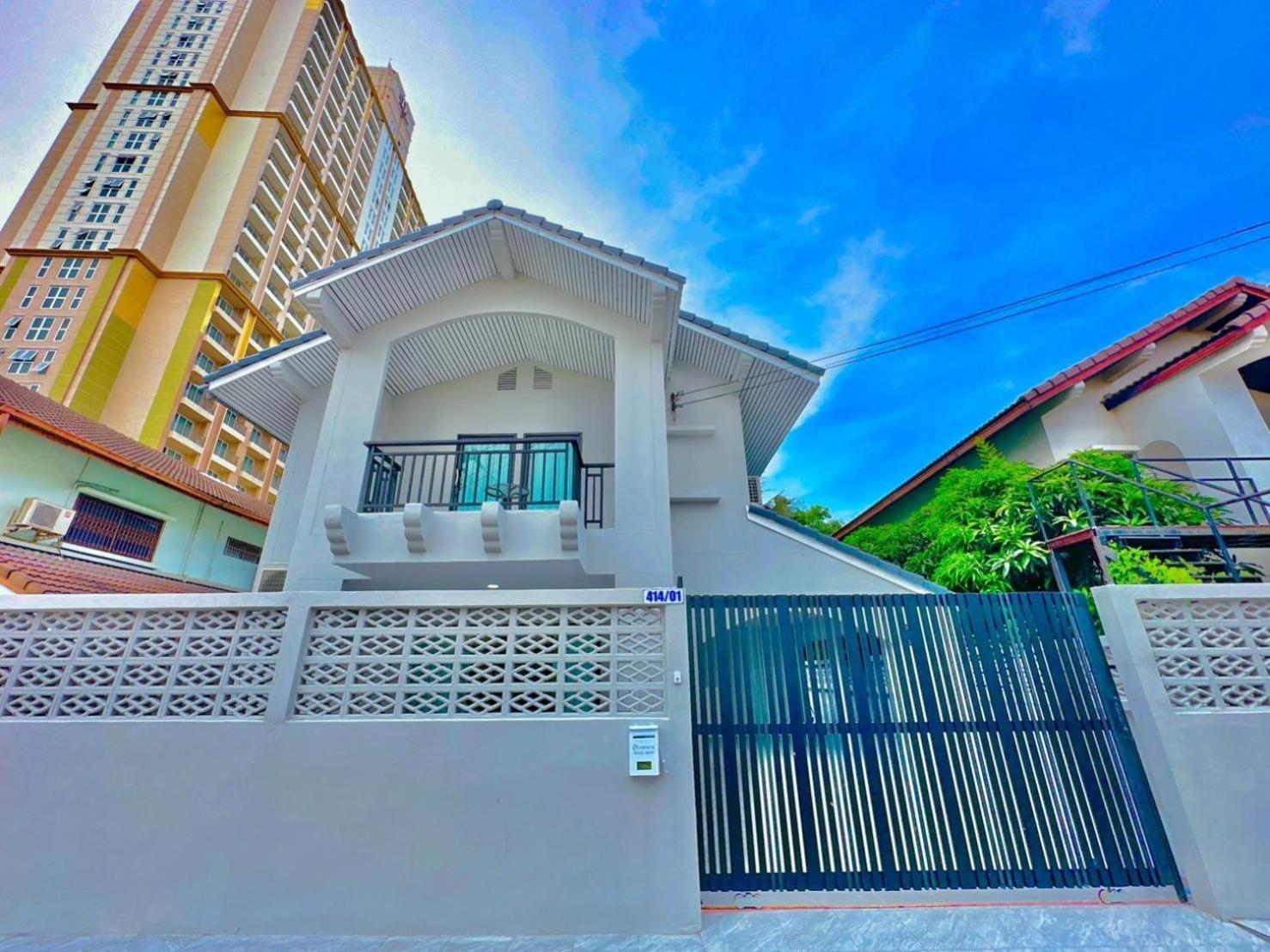 4bedroom Pool Near Walking St Bonk Villa Pattaya