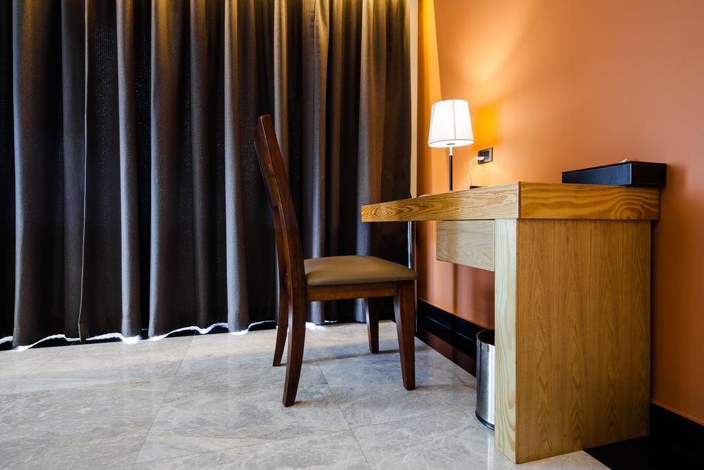 Balihai Bay 4*
