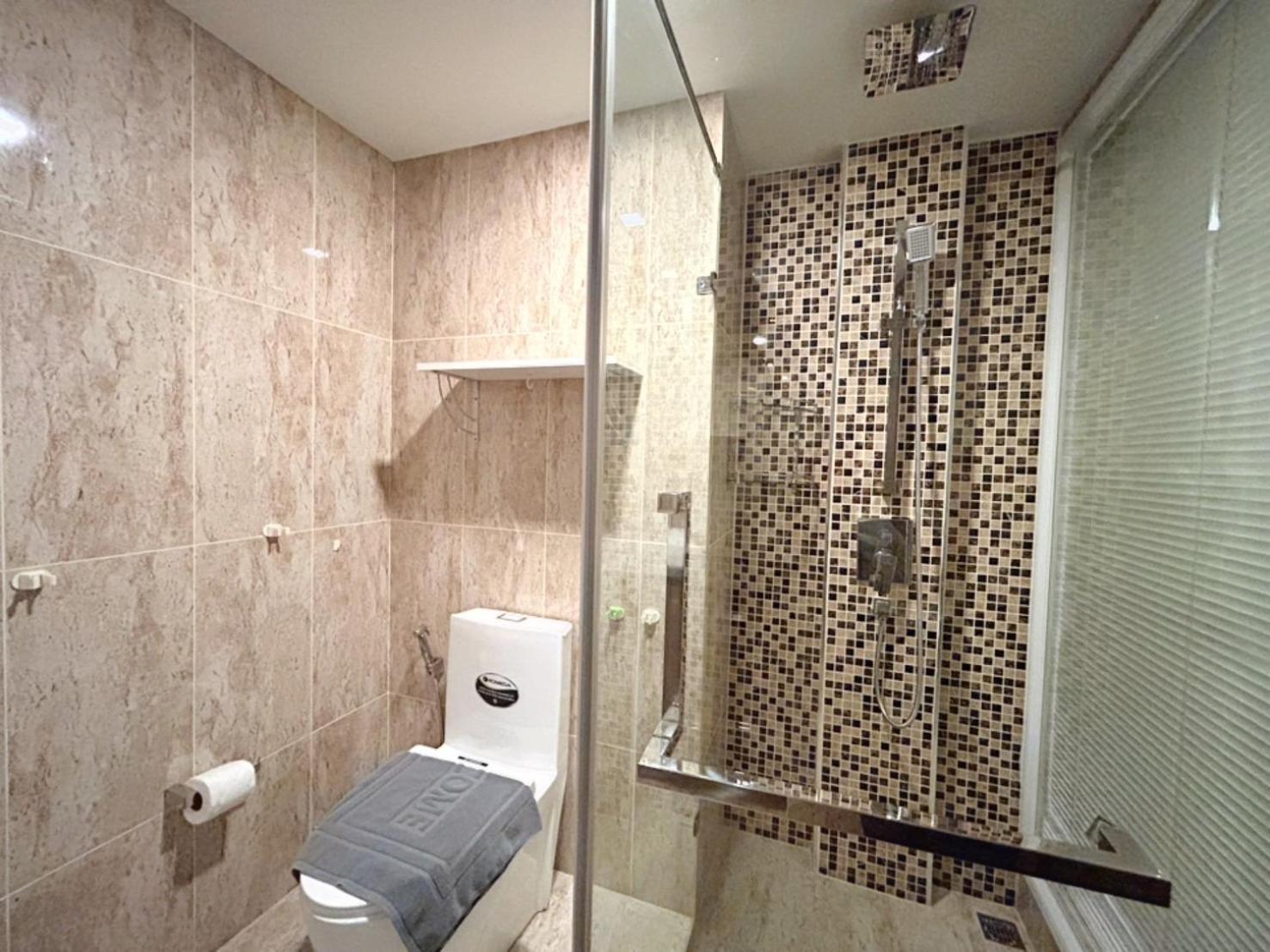 Grand Avenue * Pattaya