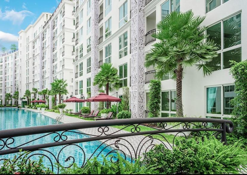 ซิตี้การ์เด้นโอลิมปัส Apartment