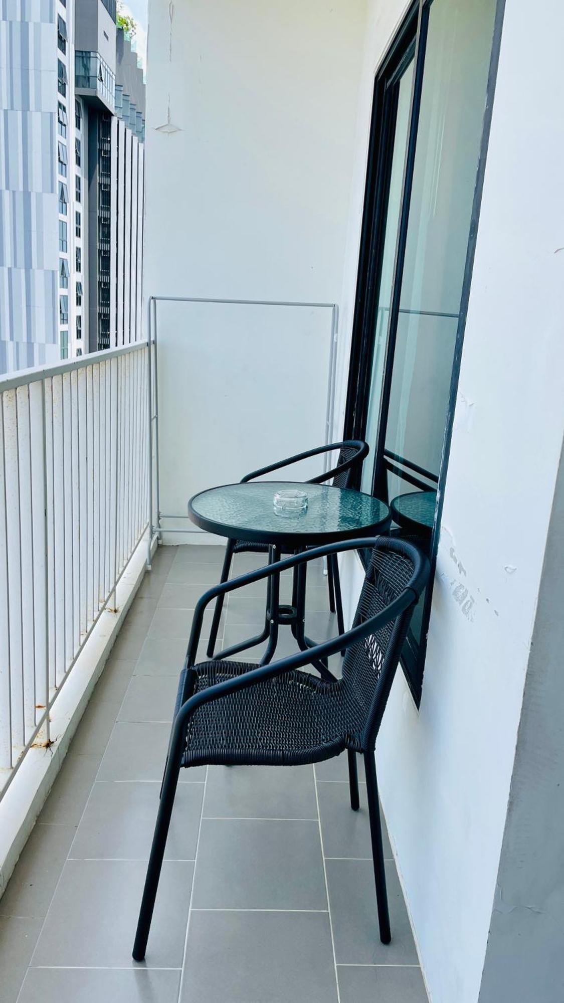 The Base 466 By Numam Apartment