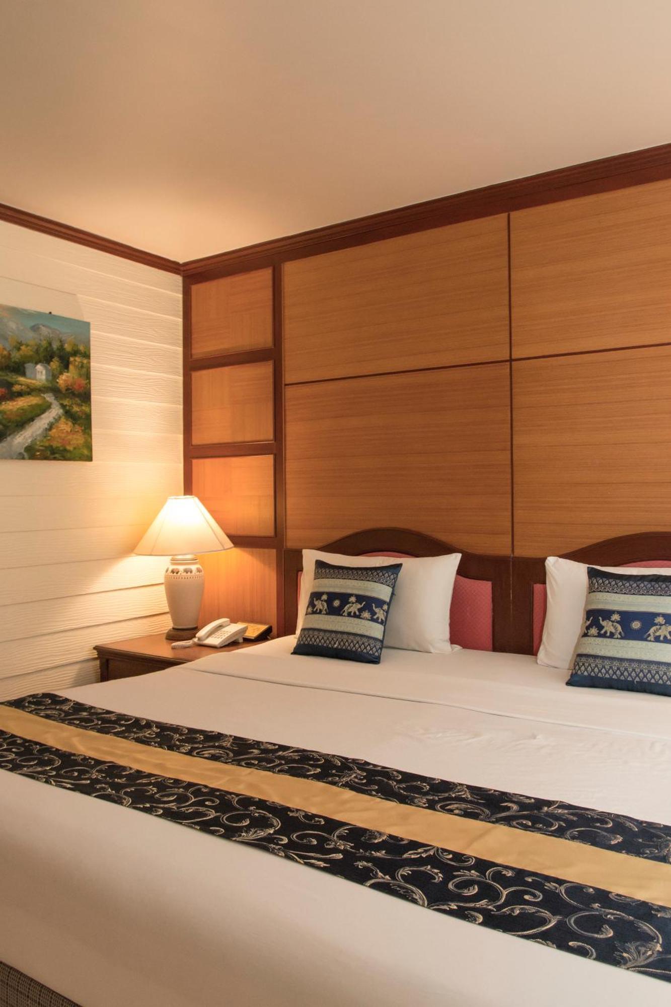 Hotel S Formally Sabai 3*