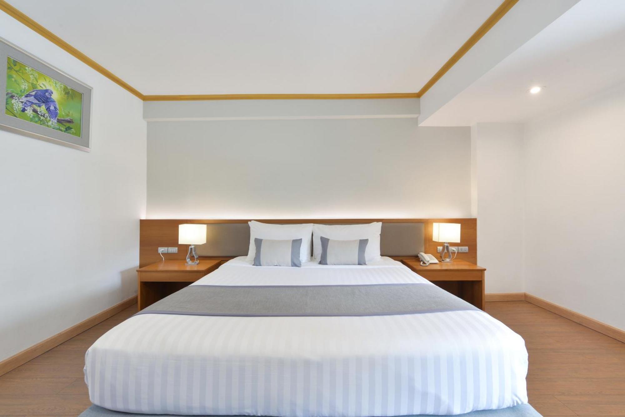 Hotel The Beverly 4*