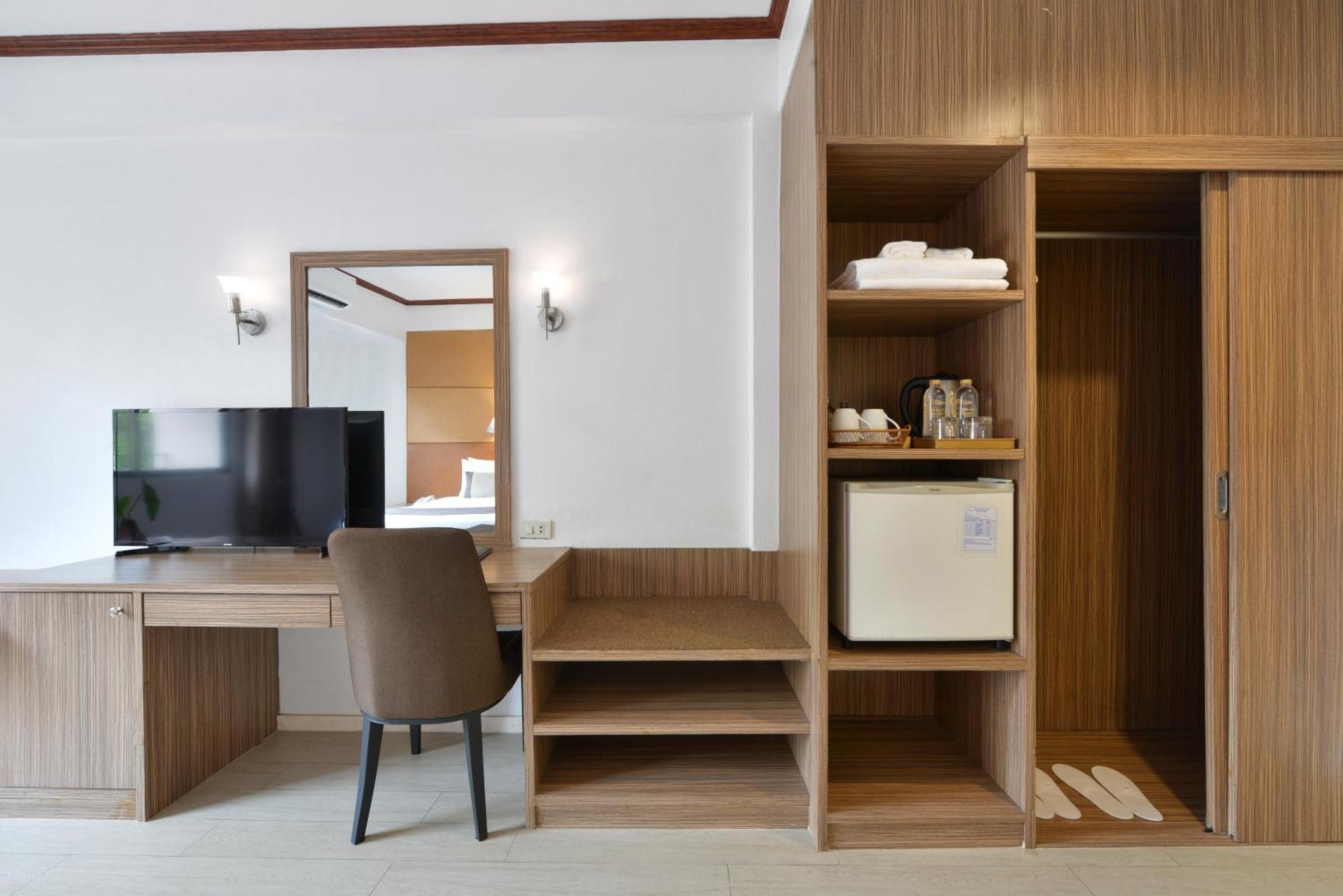 The Beverly Hotel 4*