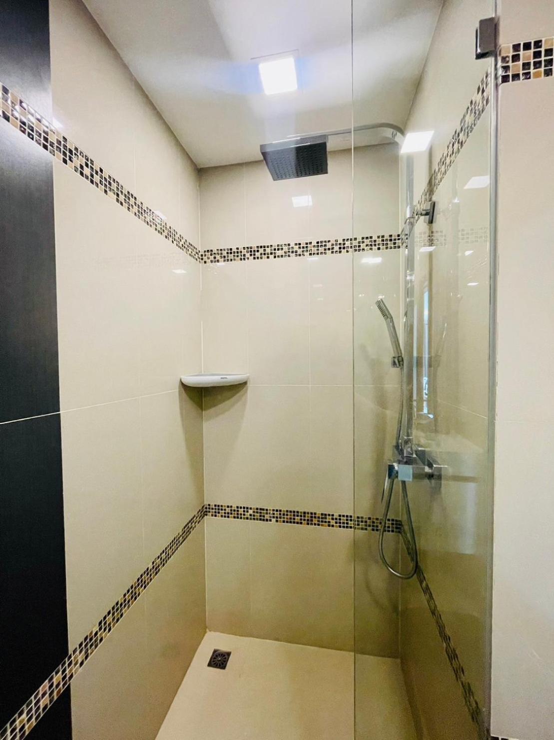 Club Royal Wongamat By Pattaya Sunny Rentals Apartment