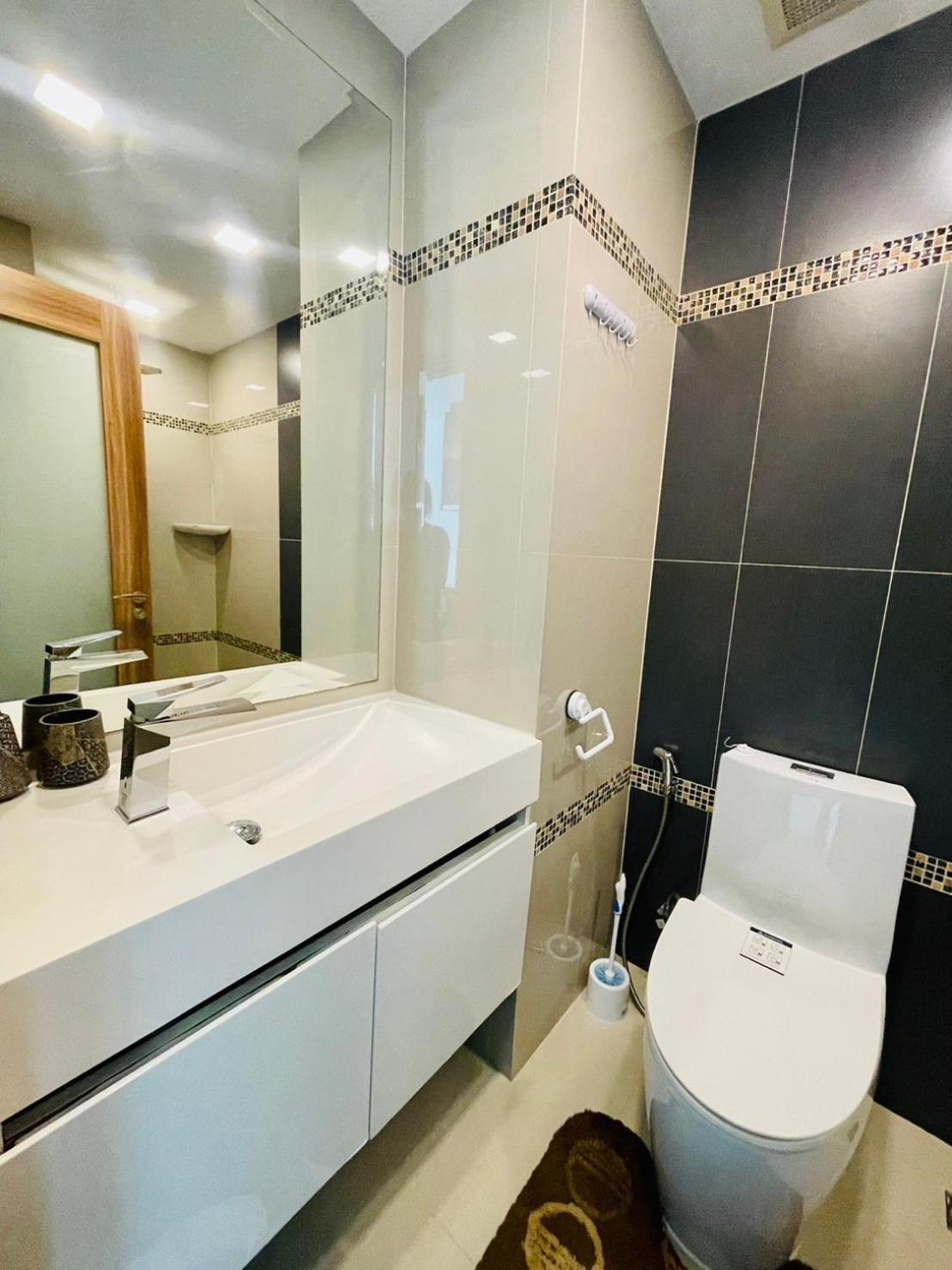 Club Royal Wongamat By Pattaya Sunny Rentals *