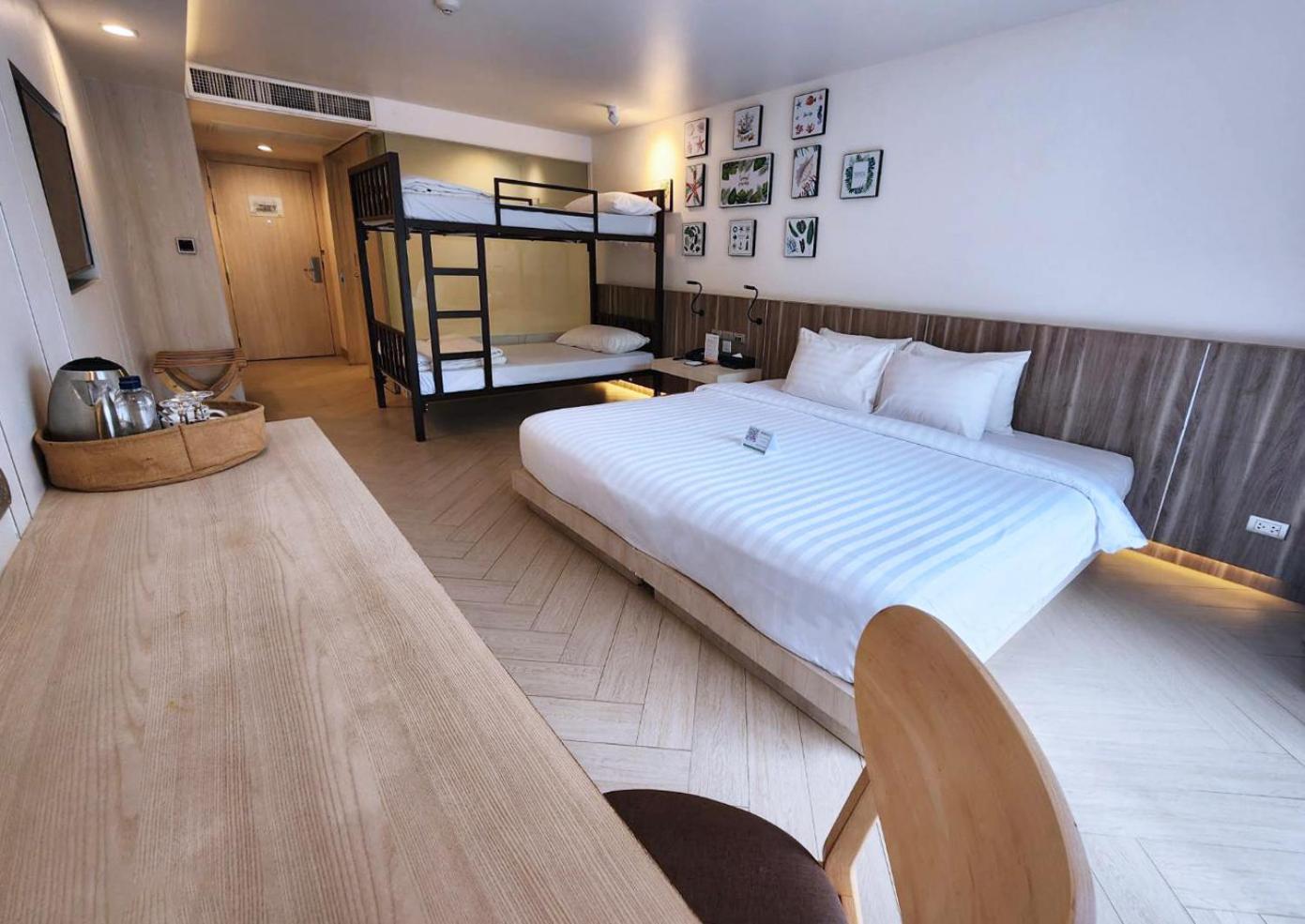 Golden Tulip Beachfront Hotel