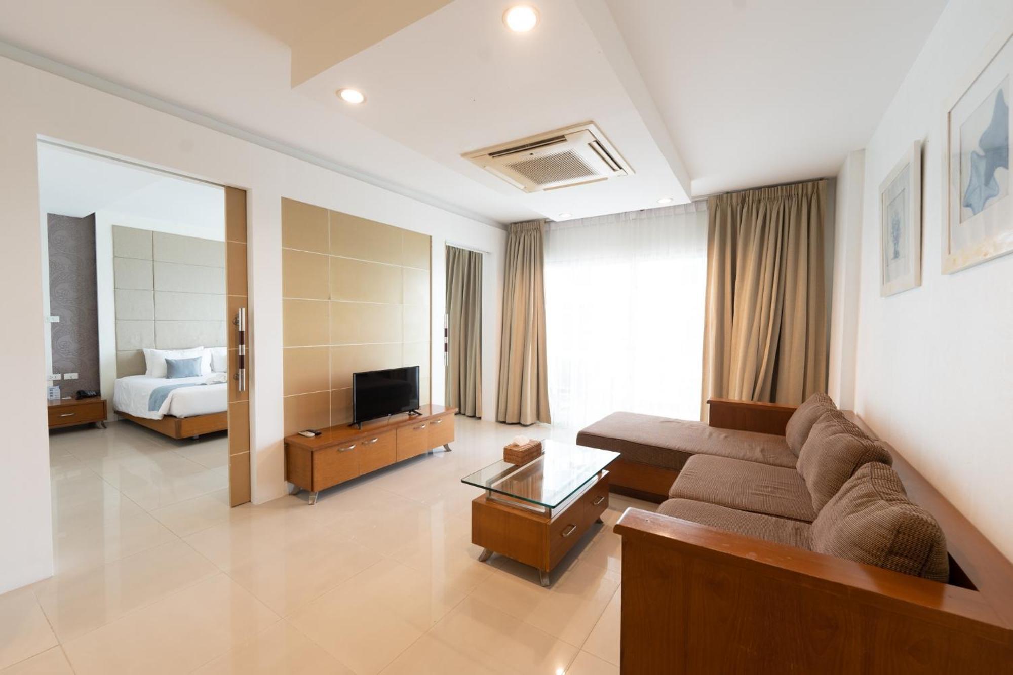 Royal View Hotel