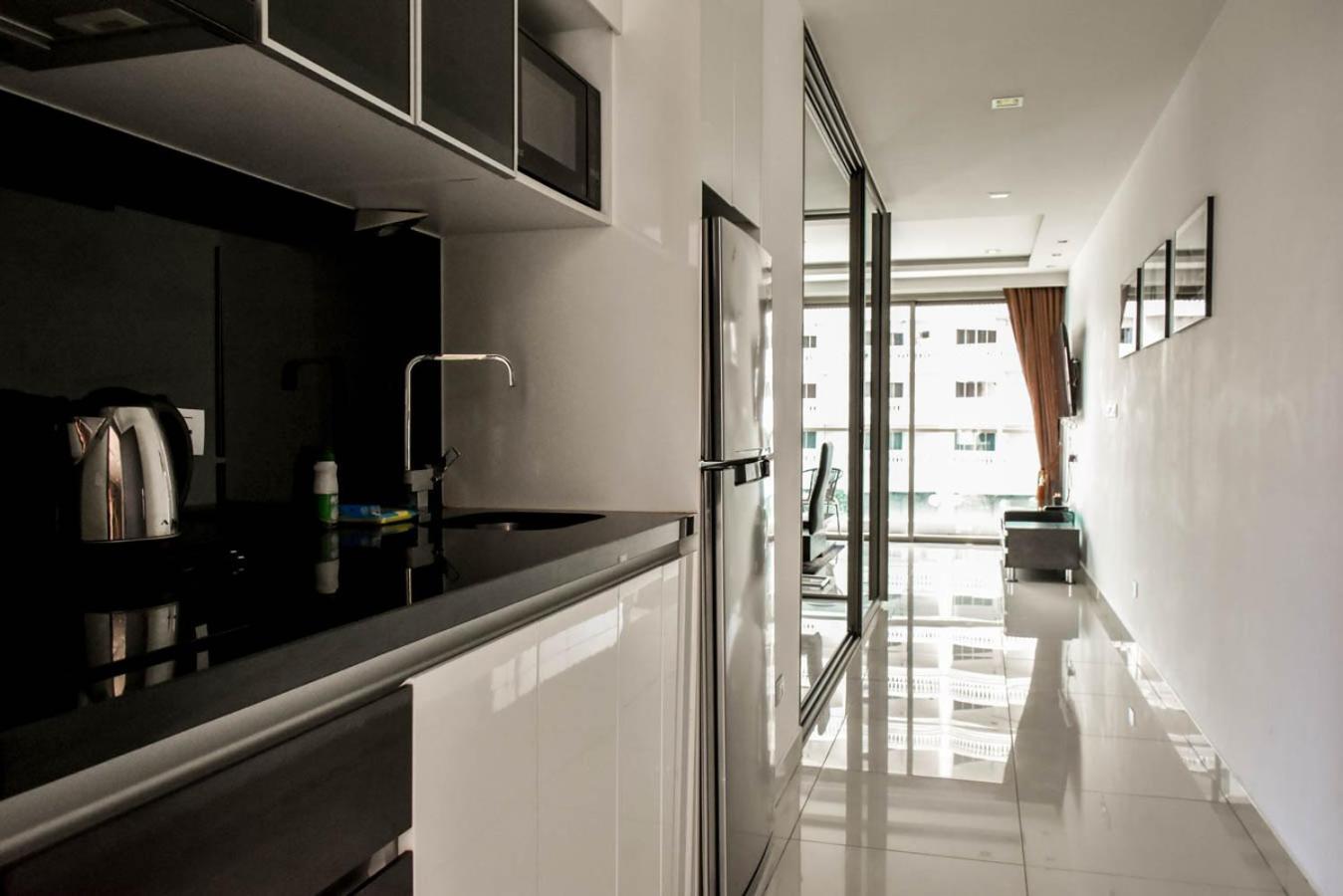 Wongamat Tower Condominium Apartment