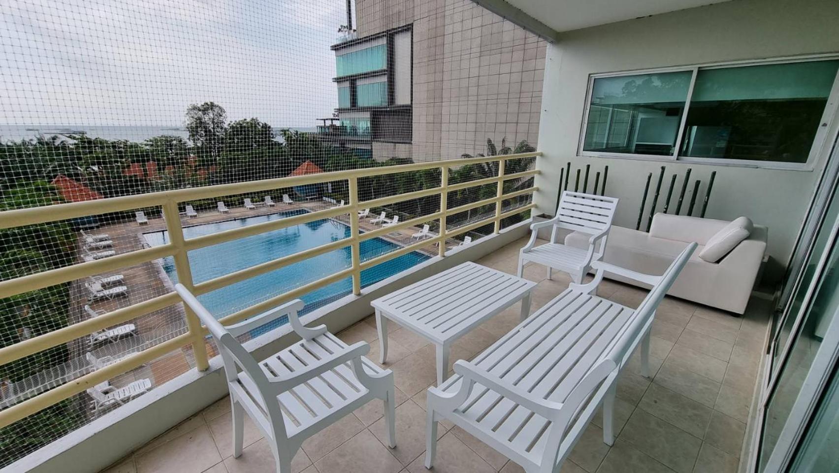 View Talay 6 By Cando Apartment Pattaya