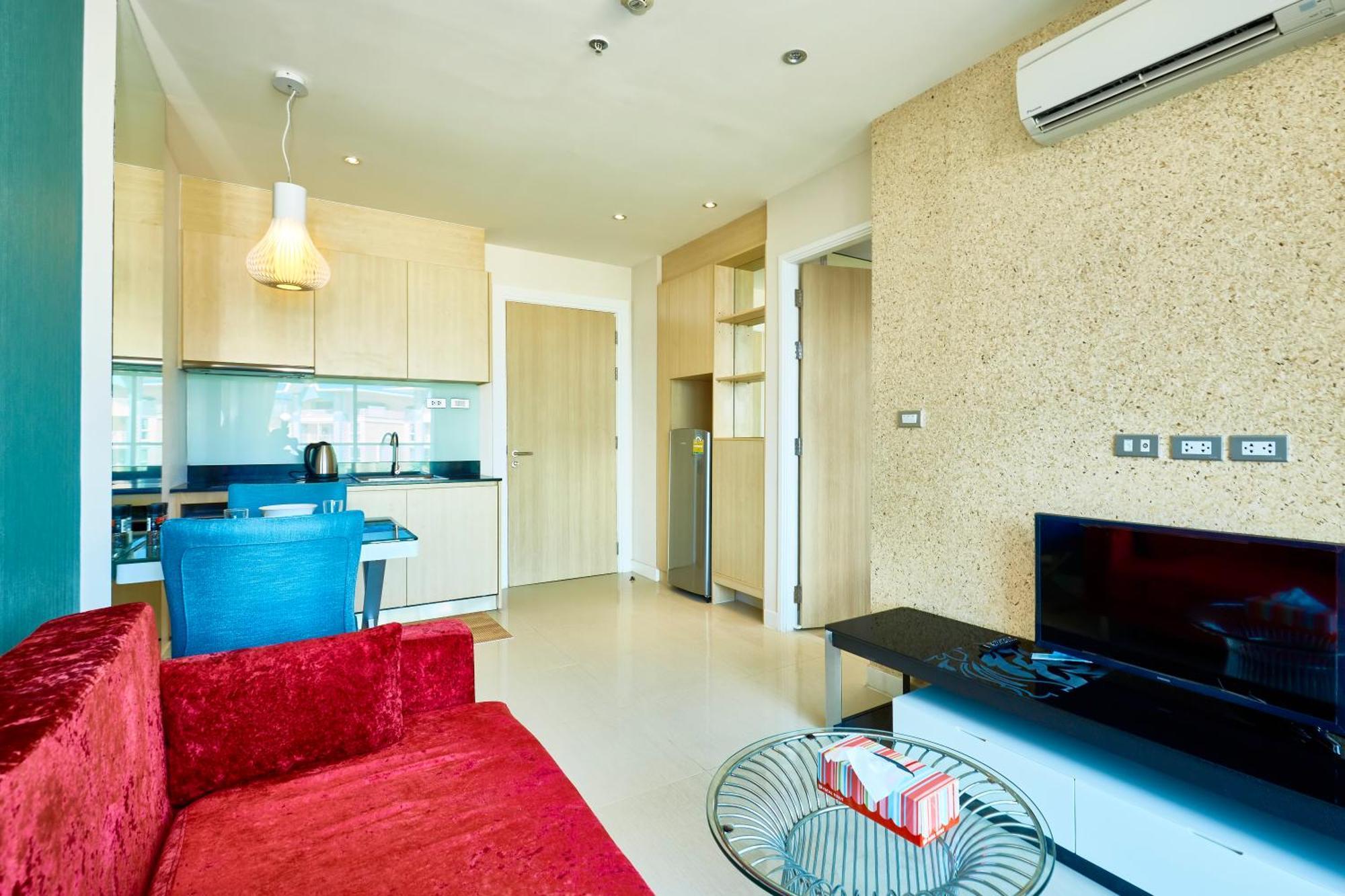 Grand Carribean By Tech Apartment Pattaya