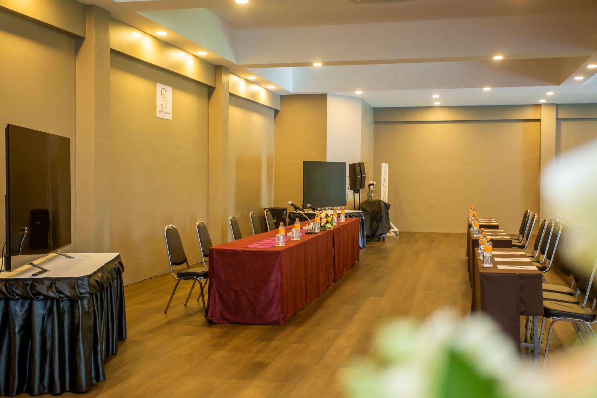 Hotel Sabai 3*