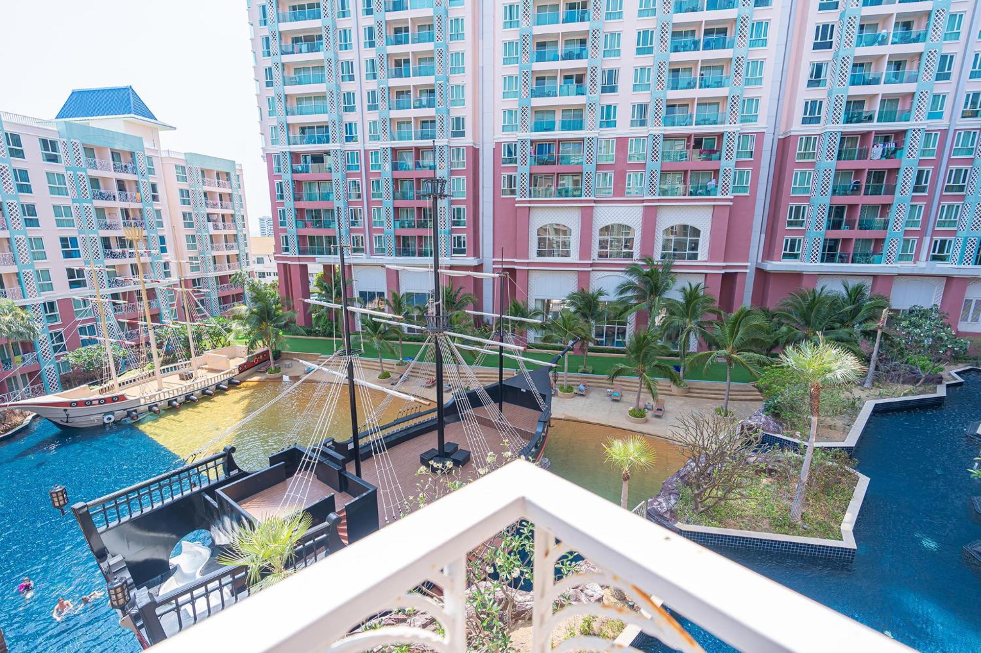 Apartment Grandline 2 Bedrooms Pattaya