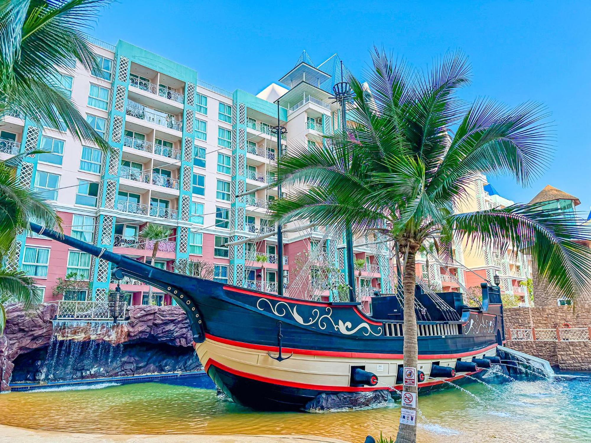 Grandline 2 Bedrooms *