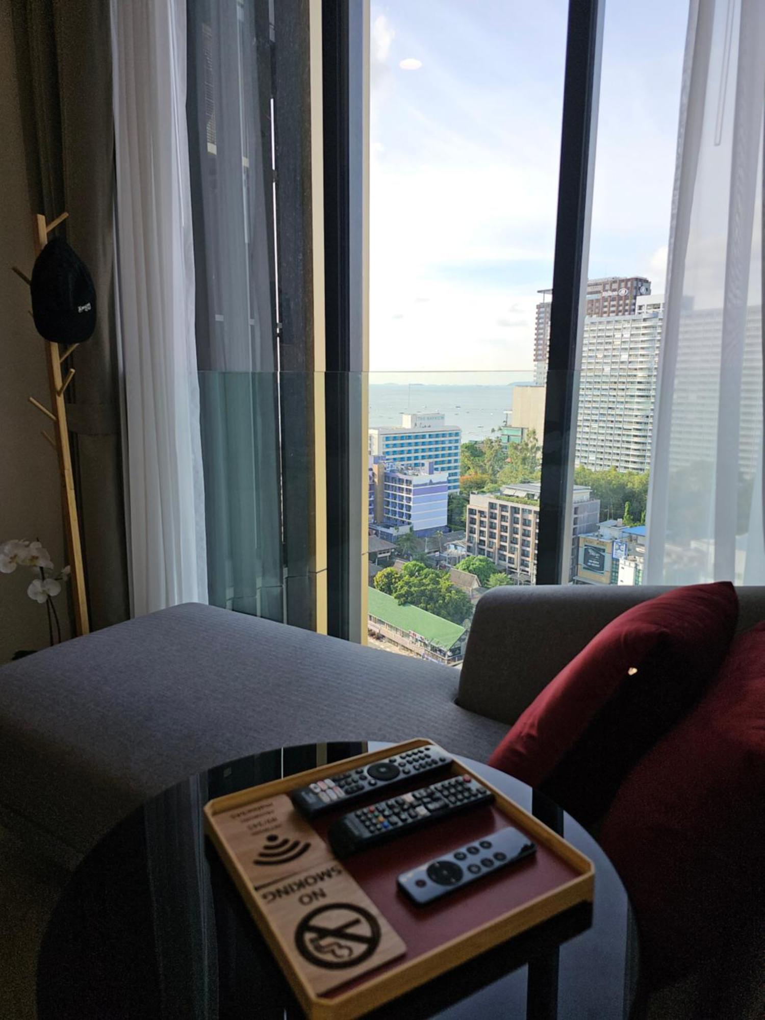 Edge 345 Seaview Apartment *