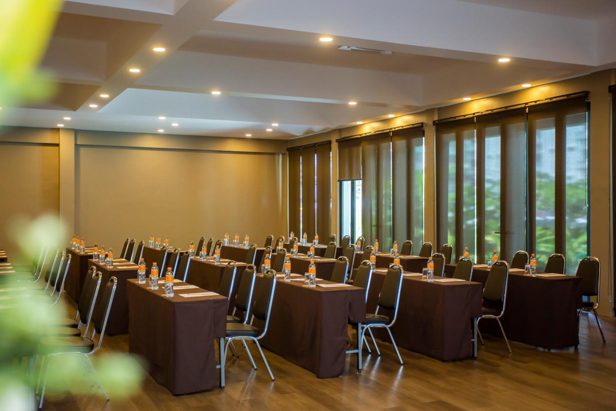 Hotel Sabai Sabana