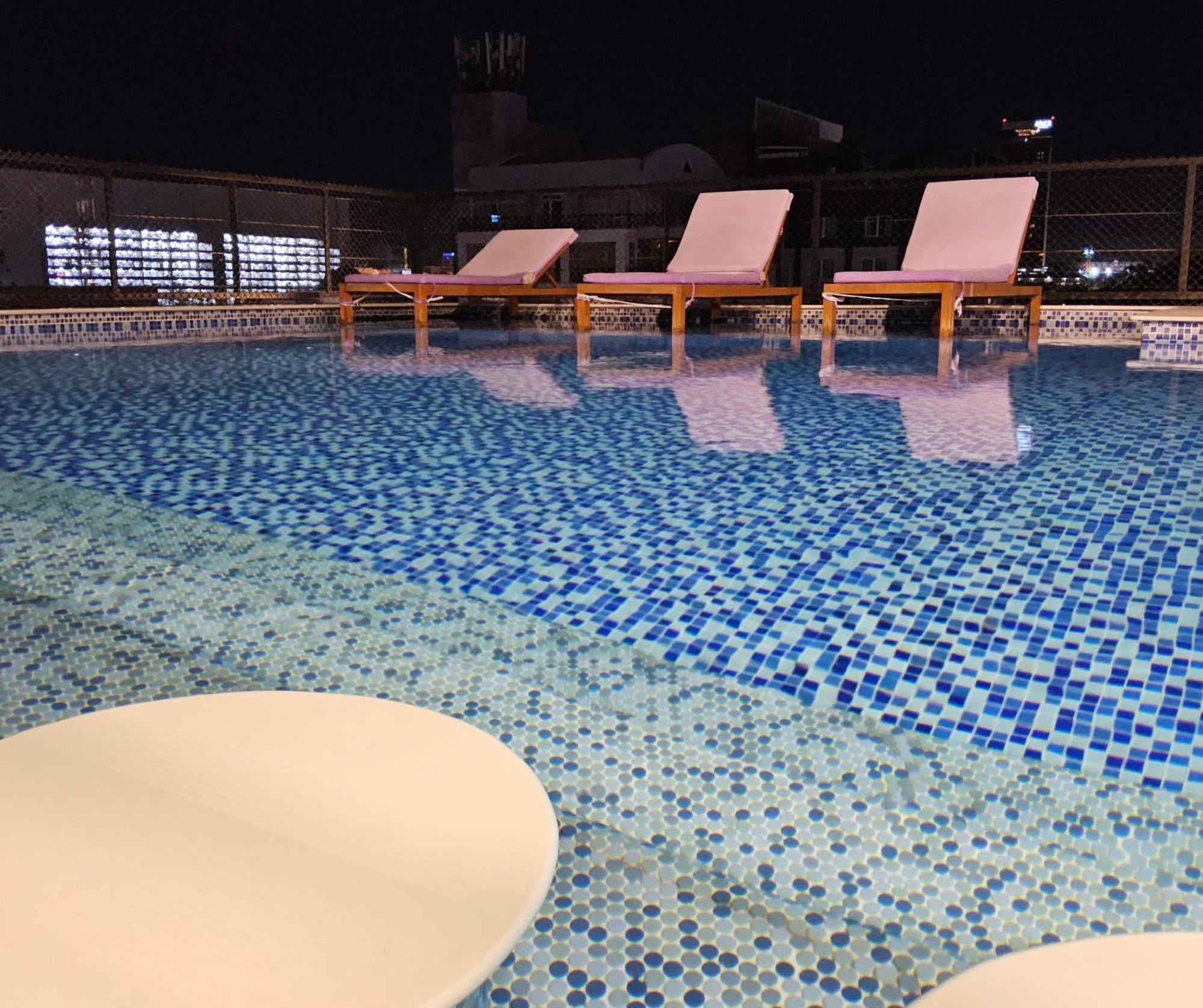 Xq Hotel 4*