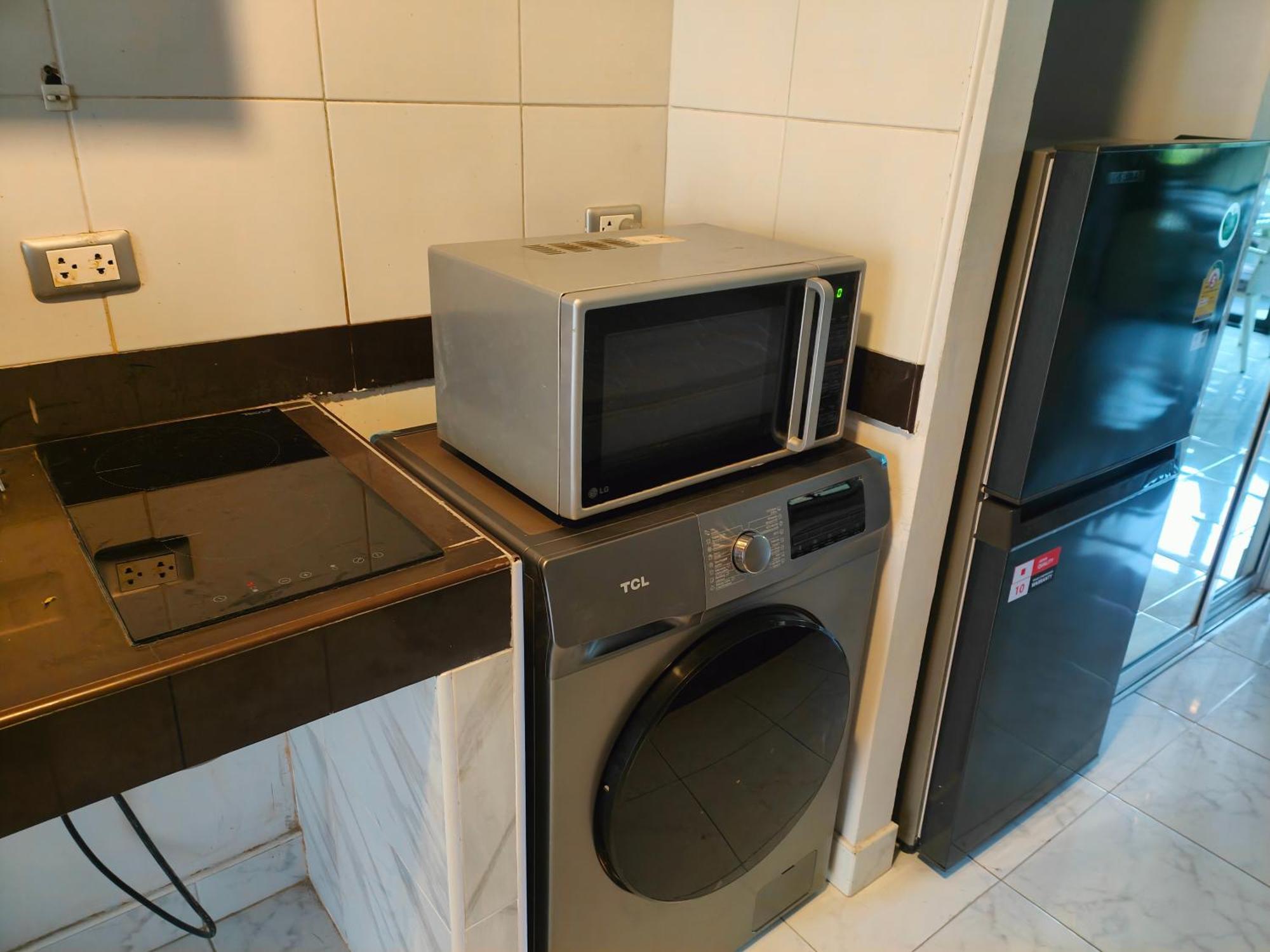 Jomtien Hill Pratamnak Apartment