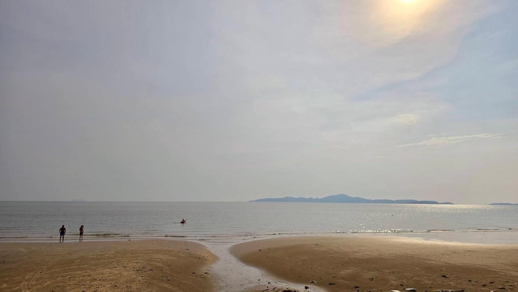 5 Min Walk To Beach Tropical Garden * Pattaya