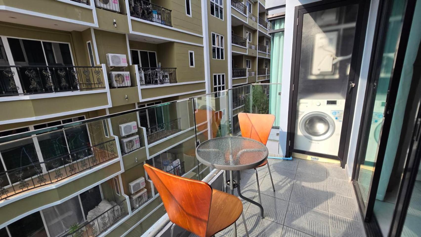 5 Min Walk To Beach Tropical Garden Pattaya