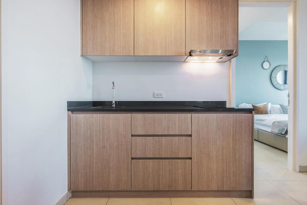 Unixx By The Sea Apartment *