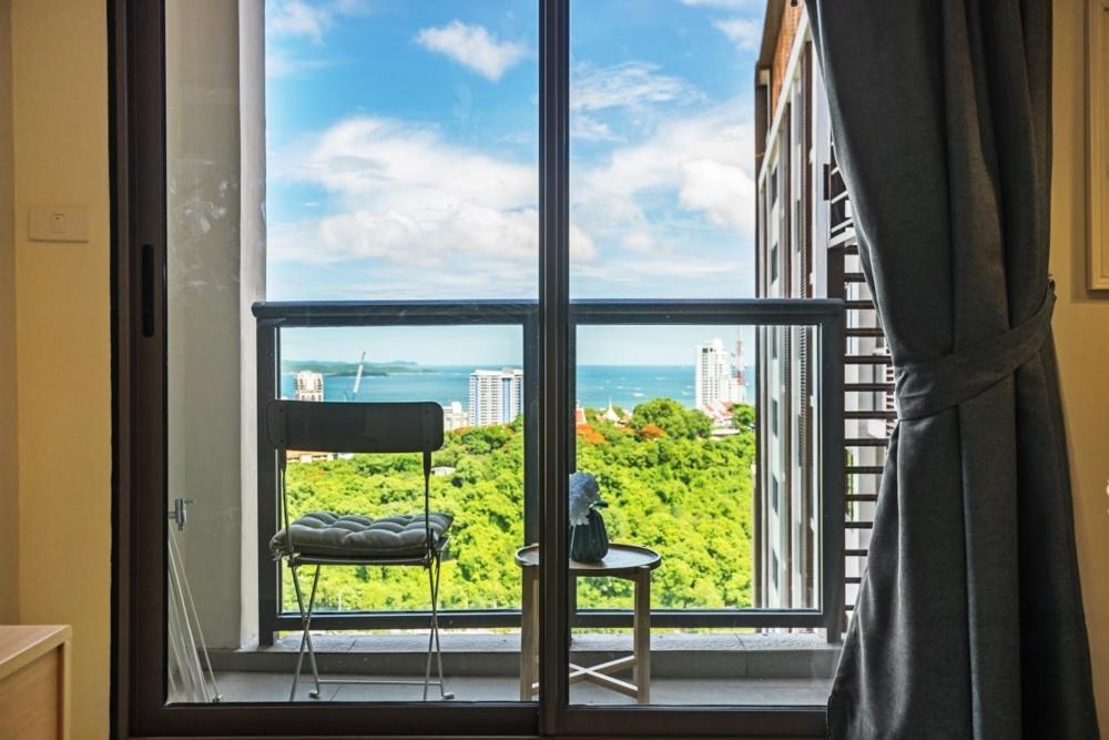 Unixx By The Sea Apartment *