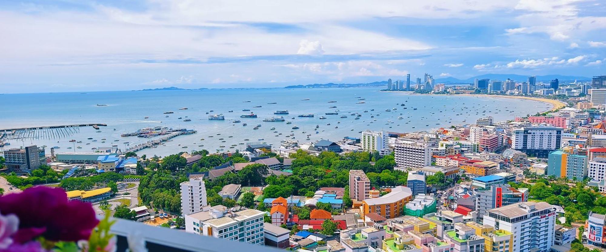 South Delux View Near Walking Street Apartment Pattaya