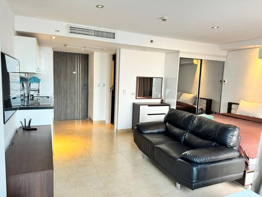 Centara Avenue Poolview 6th Floor Pattaya