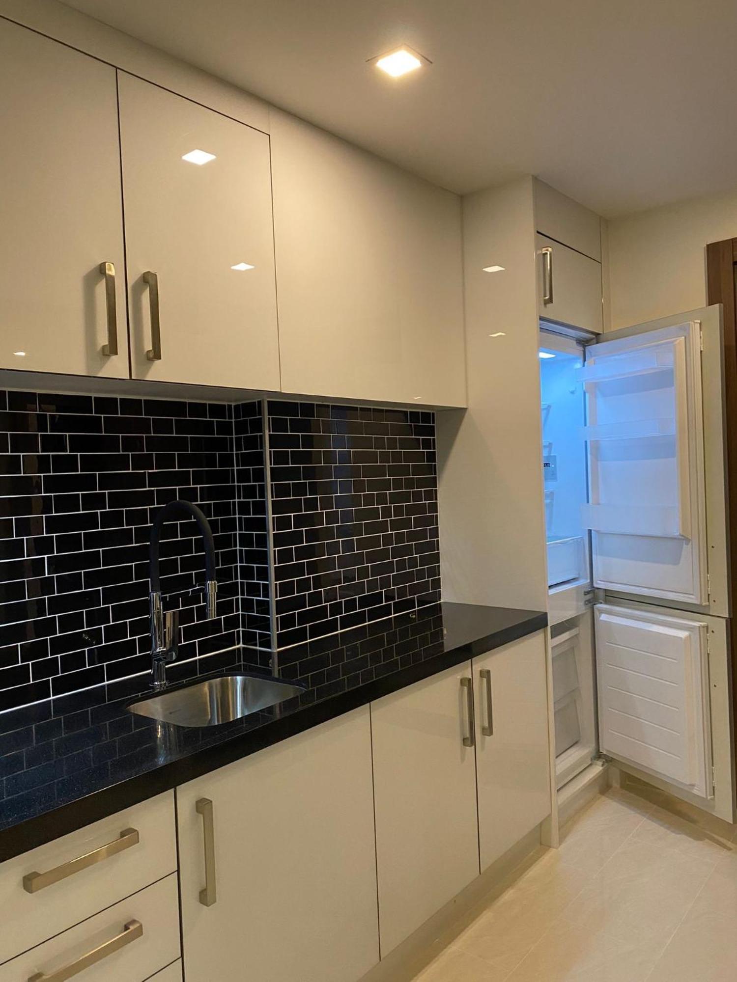 Grand Avenue By Bormon Apartment *