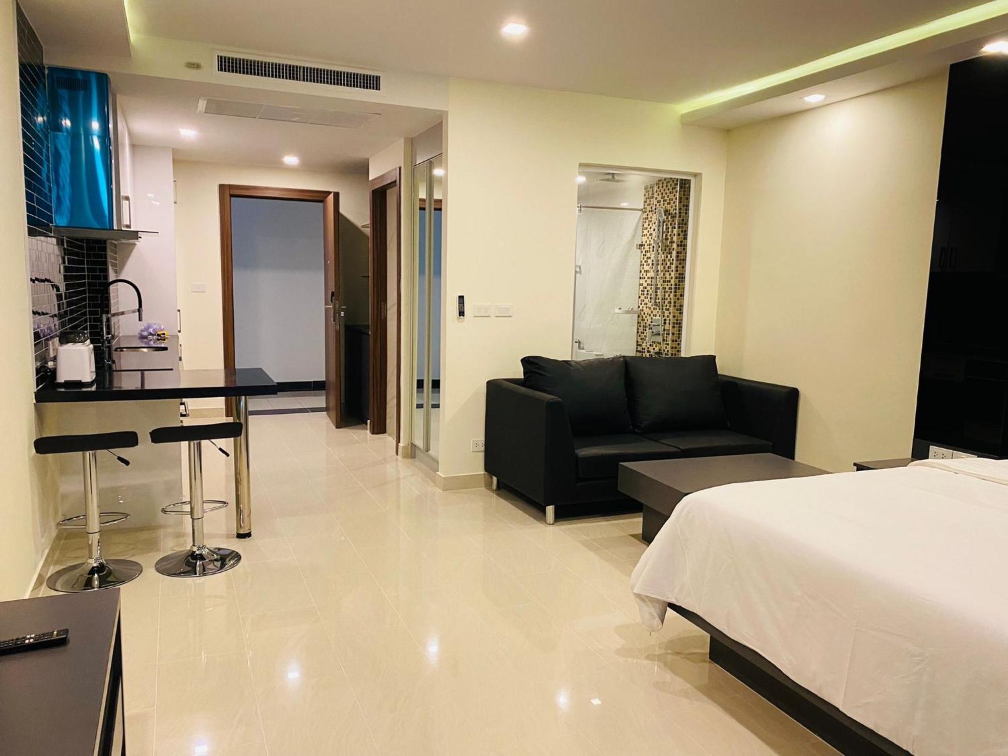 Grand Avenue By Bormon Apartment