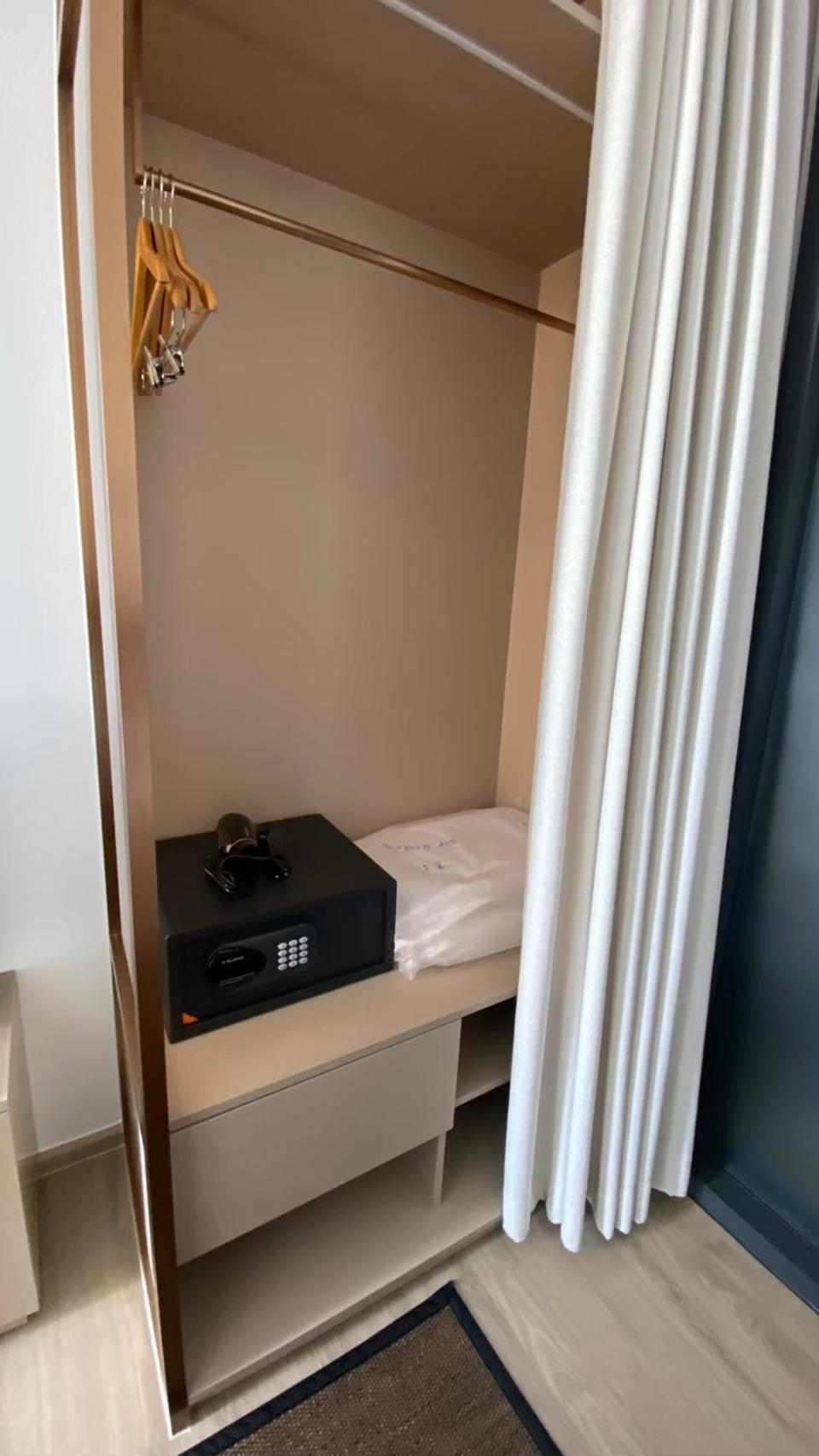 Edge Seaview Apartment Pattaya