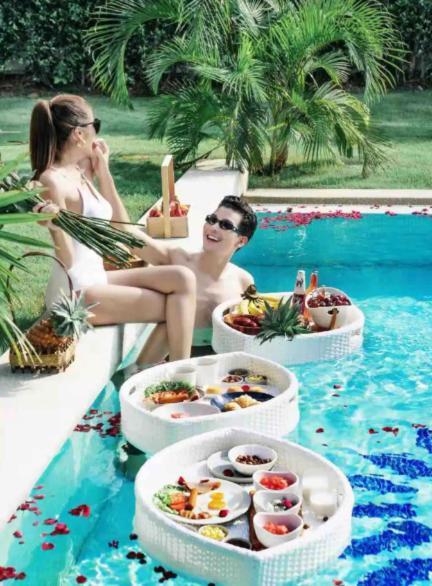 Luxury & Huge Garden Pool Semi-4bed Near & Walking Street Villa *
