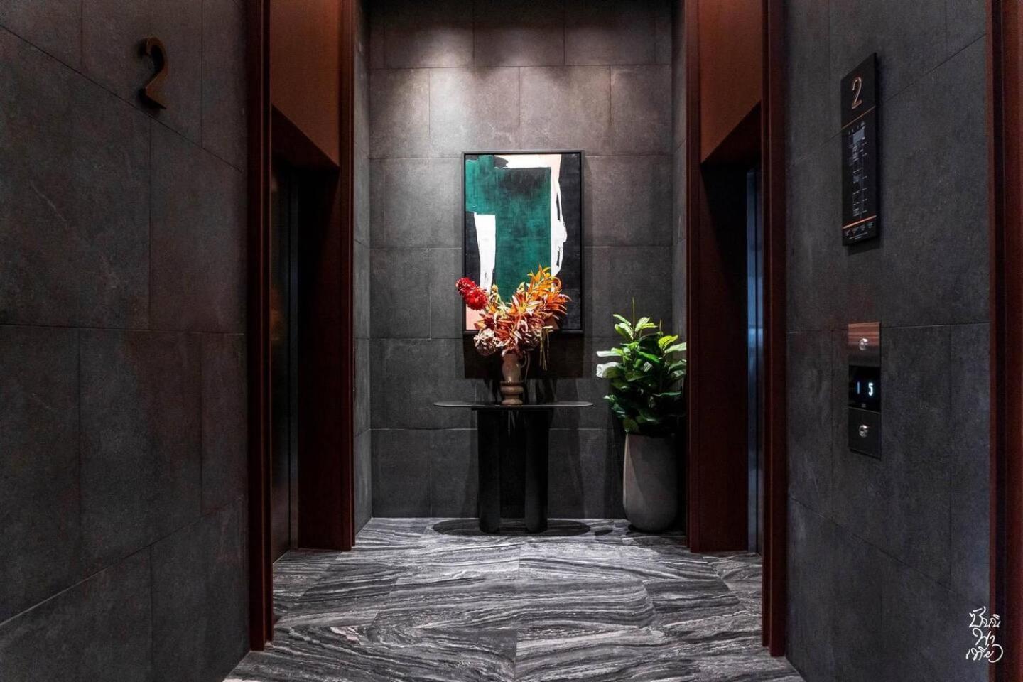 Luxury Edge Apartment *