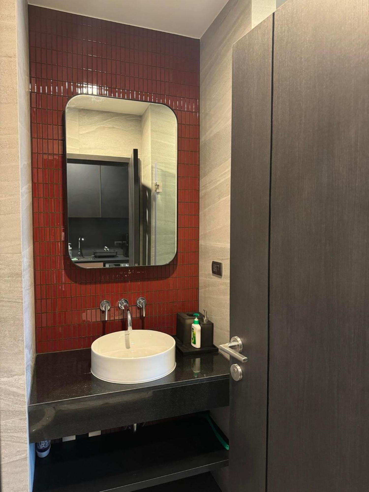 Luxury Edge Apartment *