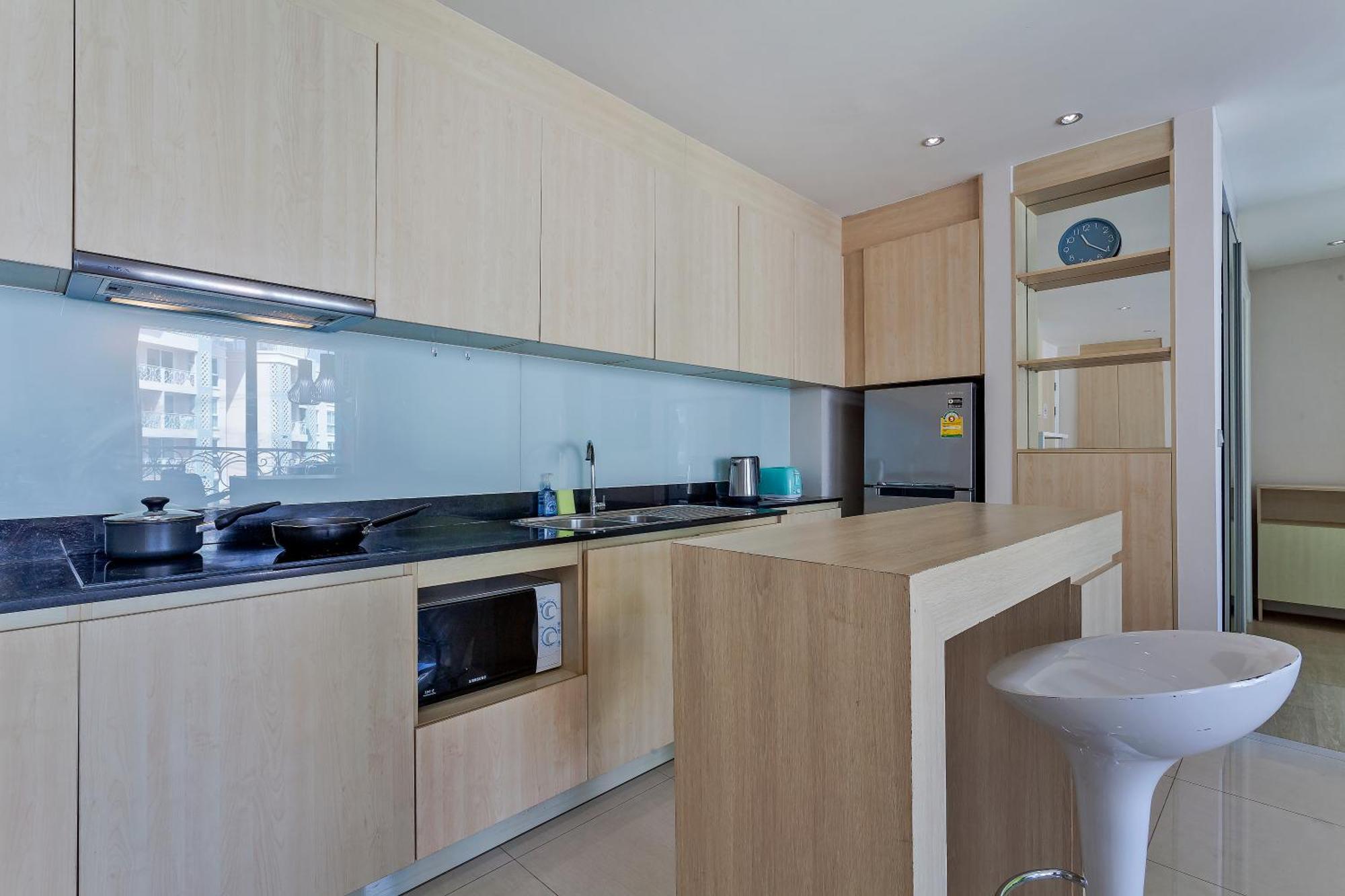 Grande Carribean L Sea View L Fresh&private L 5 Min - L Guest Friendly Apartment