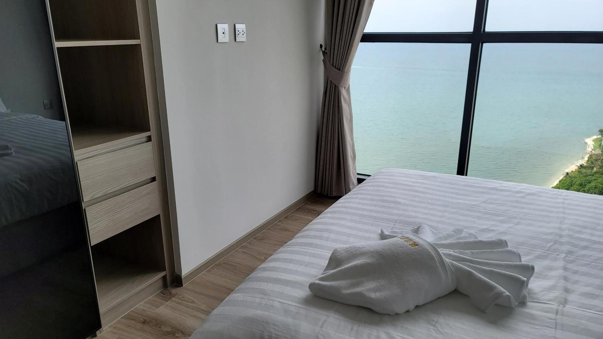 The Andromeda Seaview Apartment Pattaya