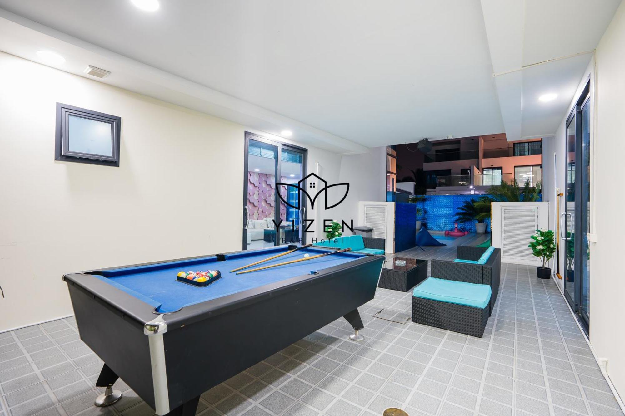 Yizen Vip Luxury Palm Springs In *
