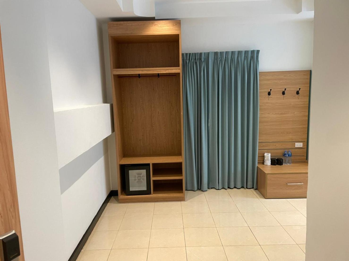 Hotel The Base 3*