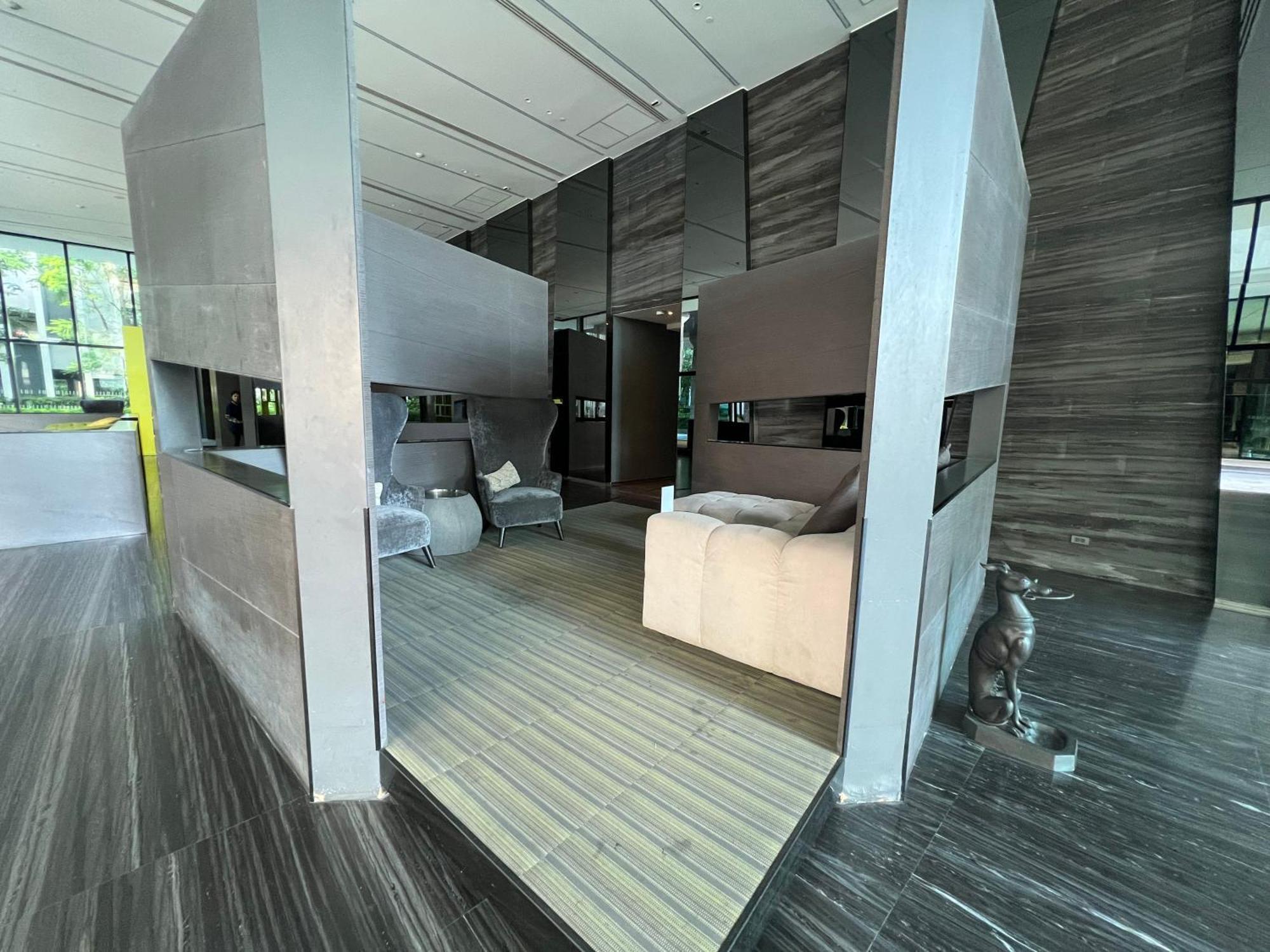 Apartment 秘狗公寓 The Base *