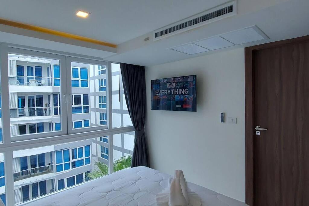 Grand Avenue - 2 B - 2 Baths, Pool View, 60sqm Apartment Pattaya